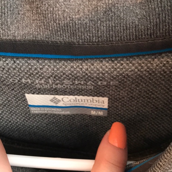 Columbia Short Sleeve - Picture 2 of 5